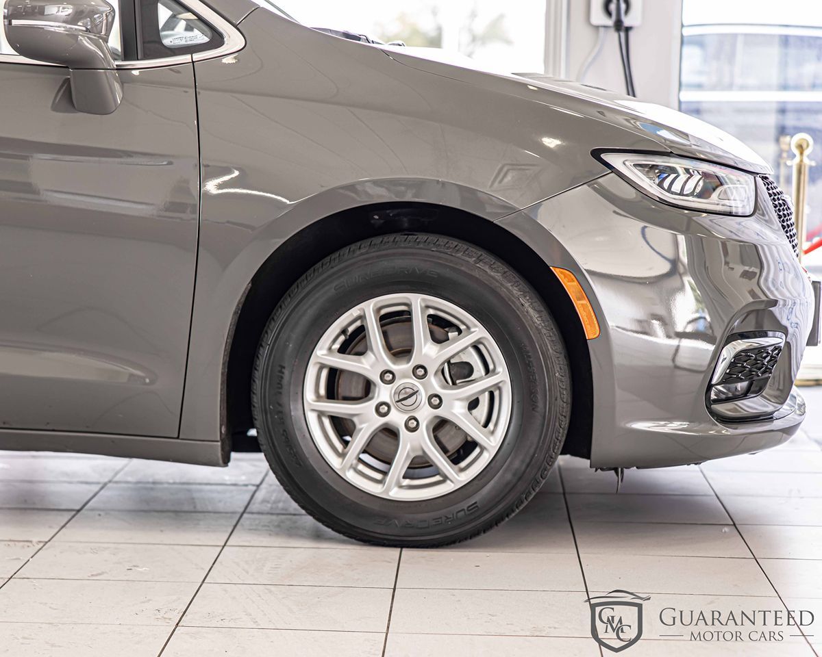 2022 CHRYSLER PACIFICA - Image 12