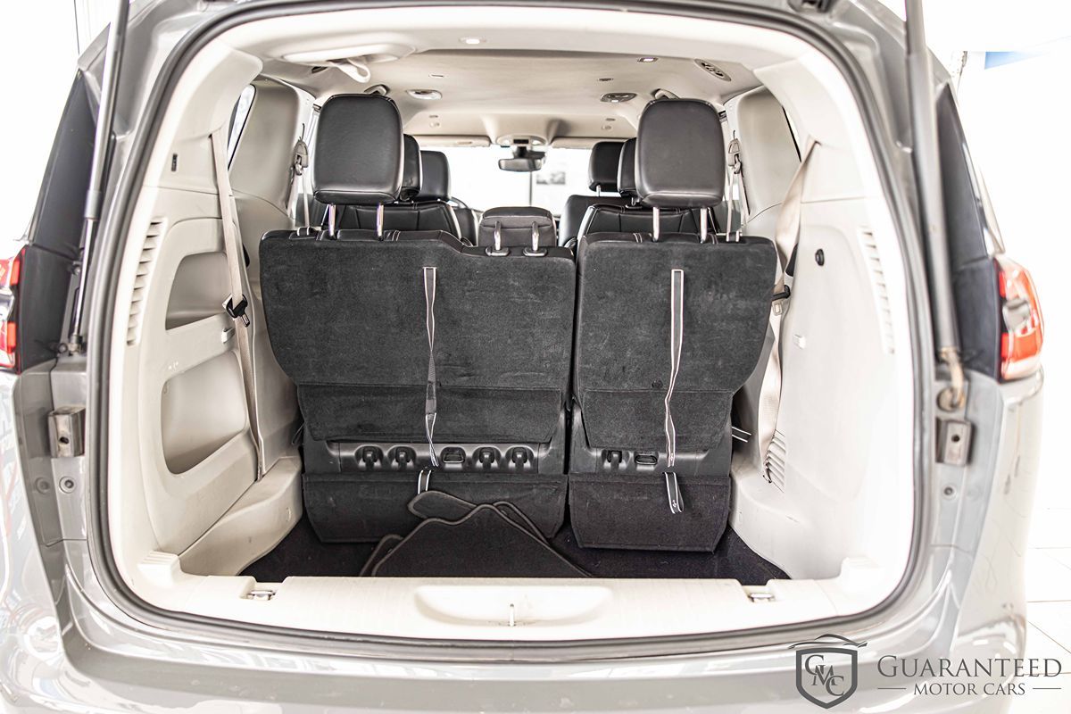 2022 CHRYSLER PACIFICA - Image 18