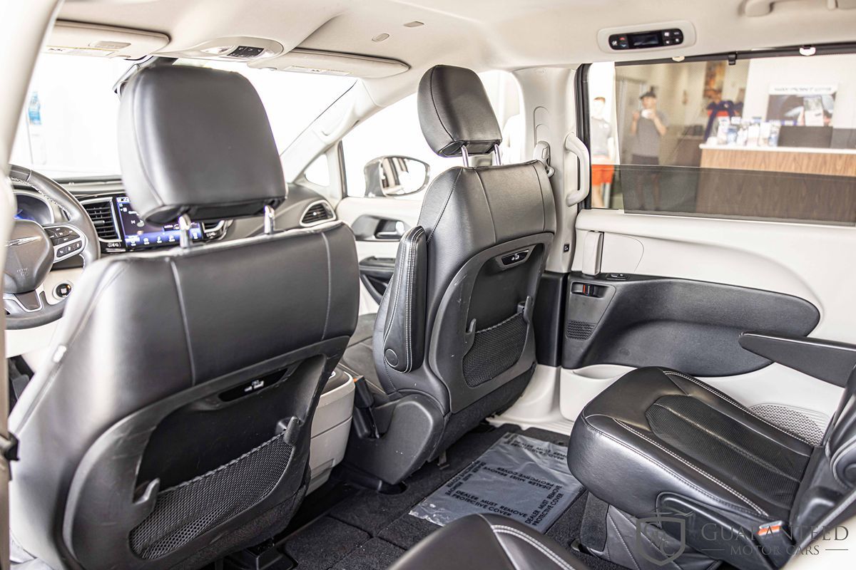 2022 CHRYSLER PACIFICA - Image 35