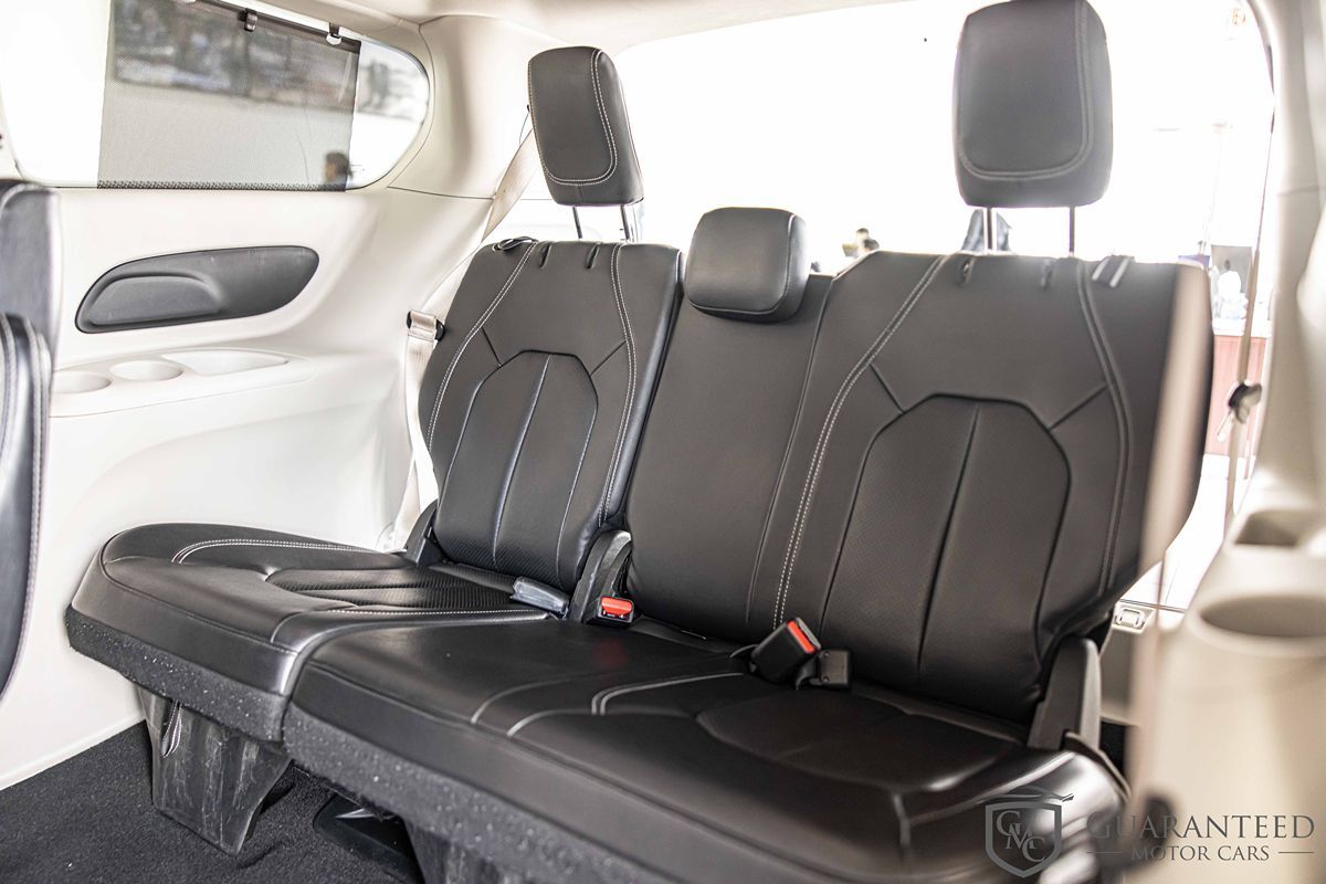 2022 CHRYSLER PACIFICA - Image 36