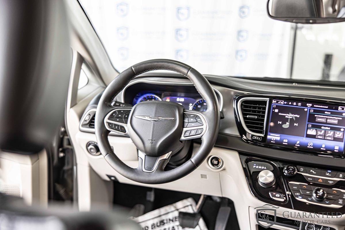 2022 Chrysler Pacifica Touring L - Photo 38