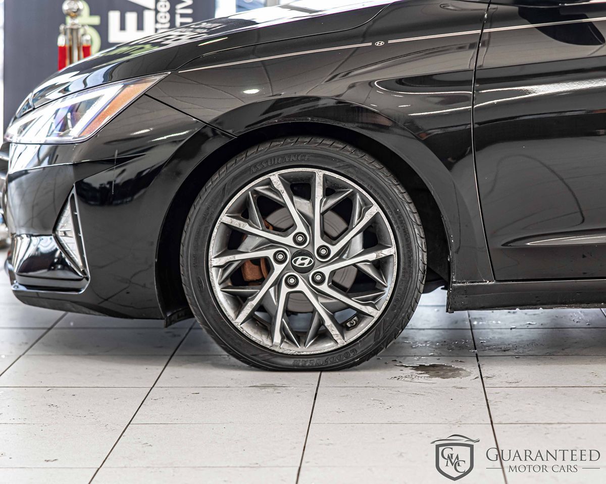 2019 HYUNDAI ELANTRA - Image 10