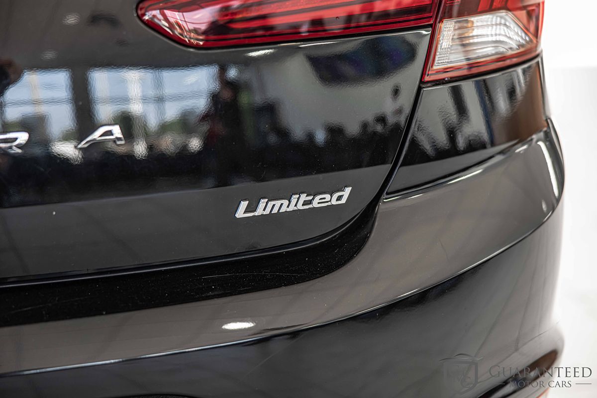 2019 HYUNDAI ELANTRA - Image 17