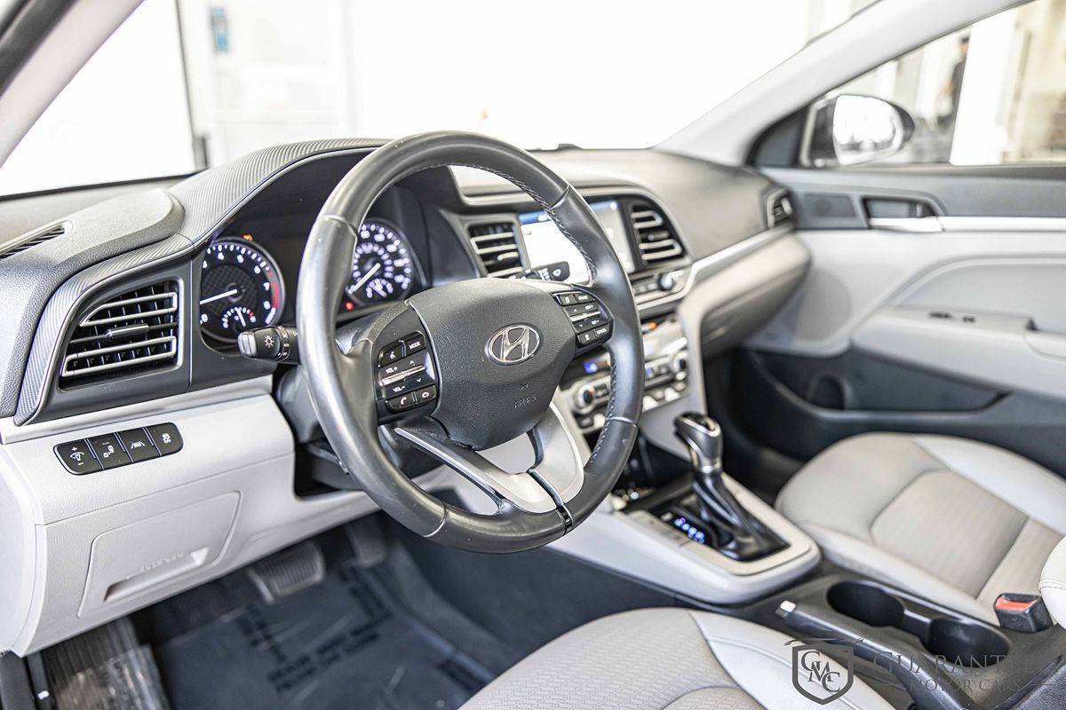 2019 HYUNDAI ELANTRA - Image 21