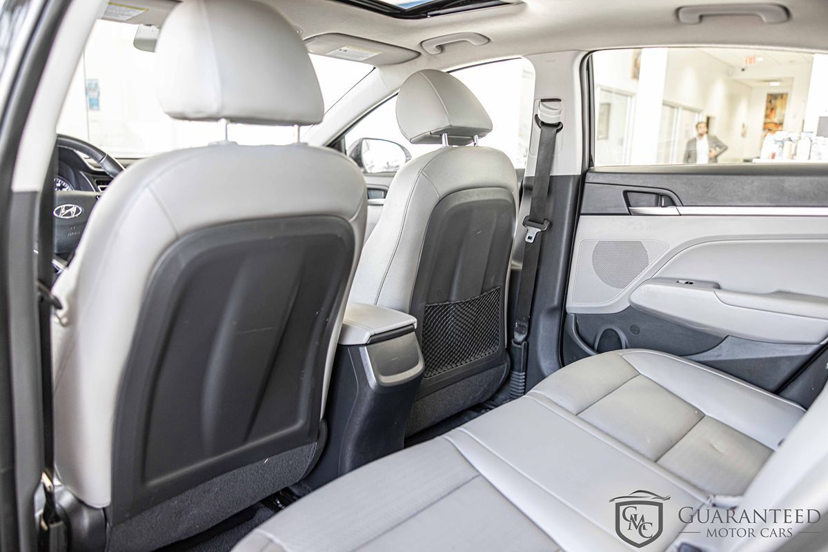 2019 HYUNDAI ELANTRA - Image 35