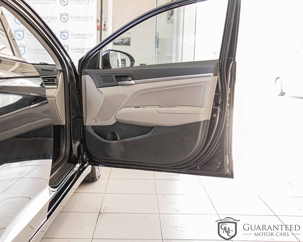 2019 HYUNDAI ELANTRA - Image 42