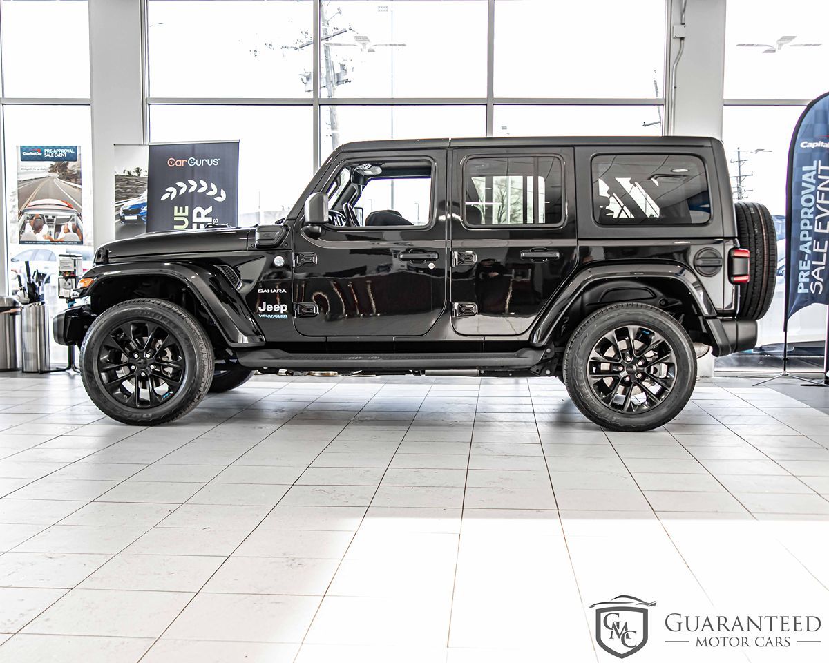 2022 Jeep Wrangler Unlimited Sahara 4xe photo 5