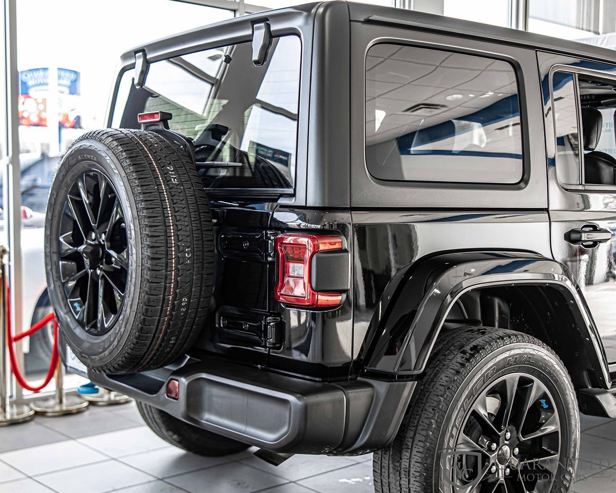 2022 Jeep Wrangler Unlimited Sahara 4xe photo 11