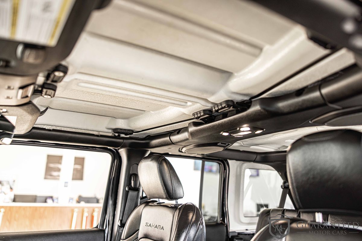 2022 Jeep Wrangler Unlimited Sahara 4xe photo 17
