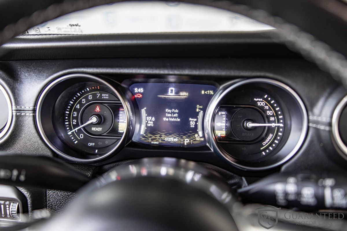 2022 Jeep Wrangler Unlimited Sahara 4xe photo 22