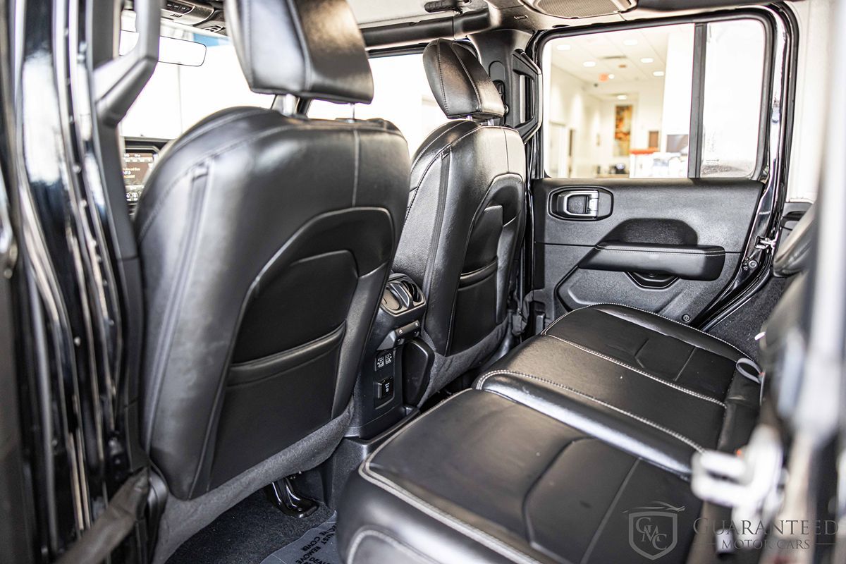 2022 Jeep Wrangler Unlimited Sahara 4xe photo 32