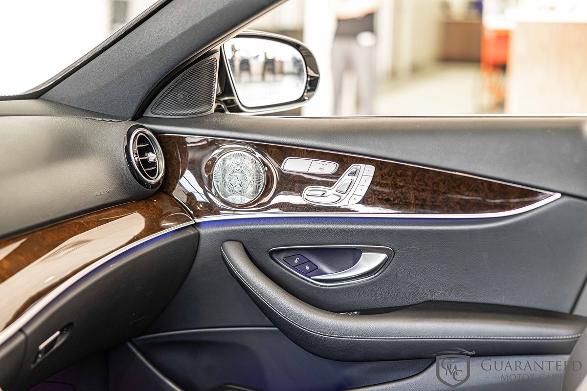 2021 MERCEDES-BENZ E-CLASS - Image 24