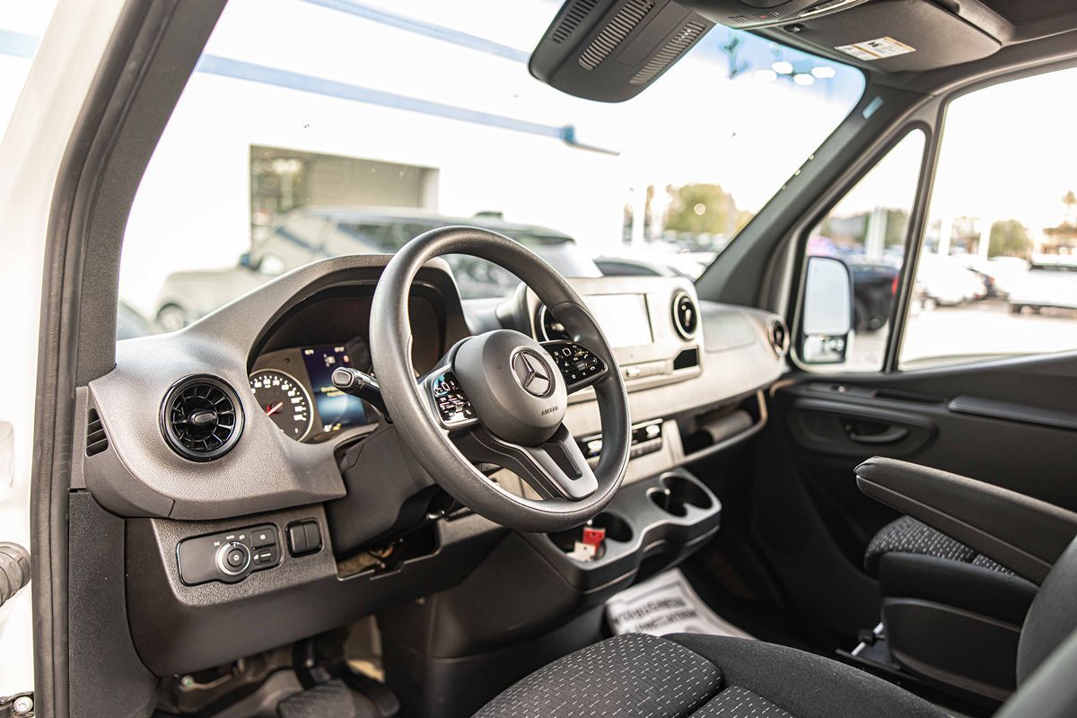 2024 MERCEDES-BENZ SPRINTER - Image 21