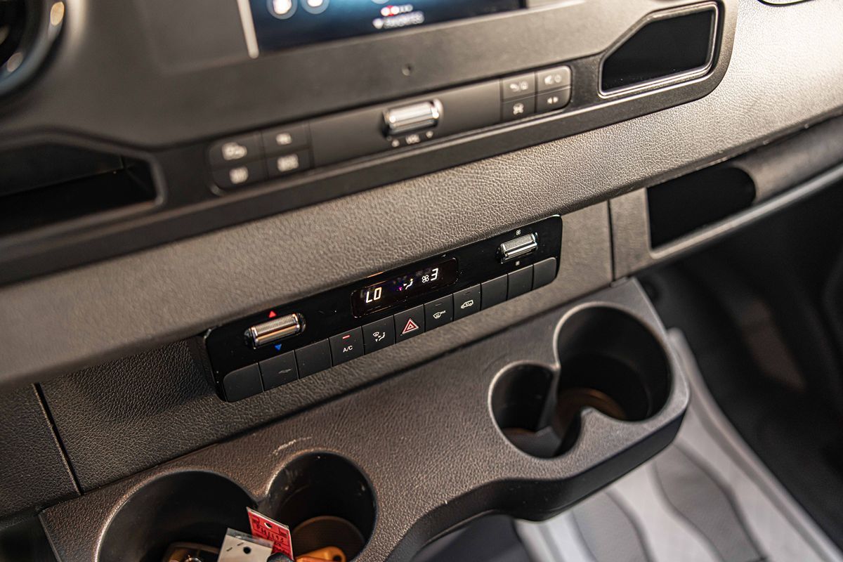 2024 MERCEDES-BENZ SPRINTER - Image 30