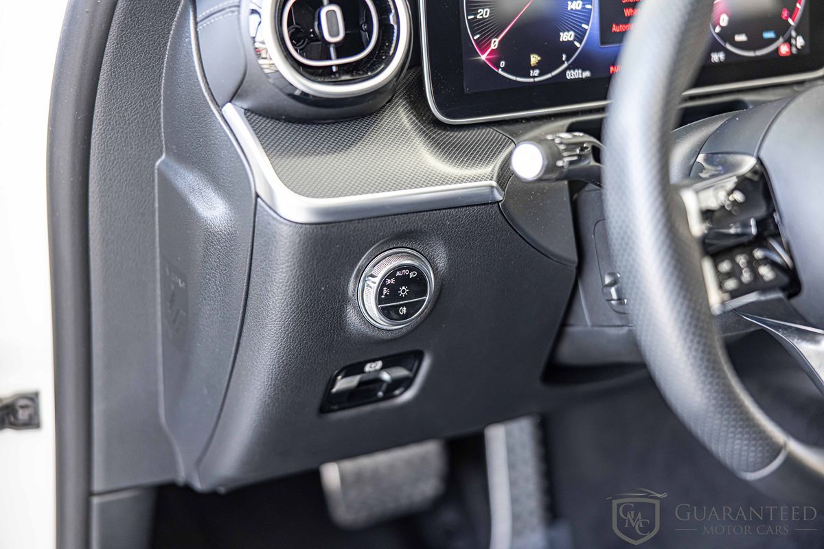 2024 MERCEDES-BENZ C-CLASS - Image 24