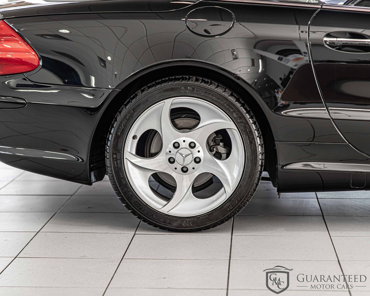 2005 Mercedes Benz SL 500 photo 11