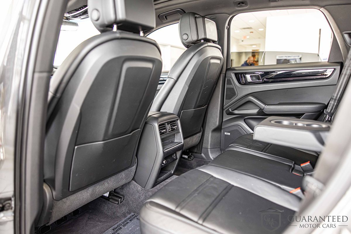 2020 Porsche Cayenne E-Hybrid - Photo 38