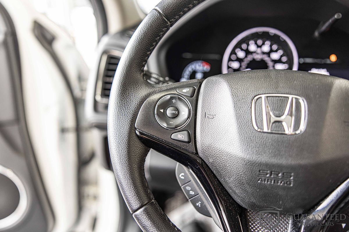 2022 Honda HR-V EX-L photo 24