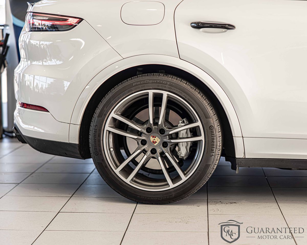 2023 Porsche Cayenne Coup Turbo - Photo 12