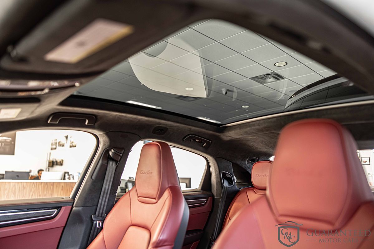 2023 Porsche Cayenne Coup Turbo - Photo 20