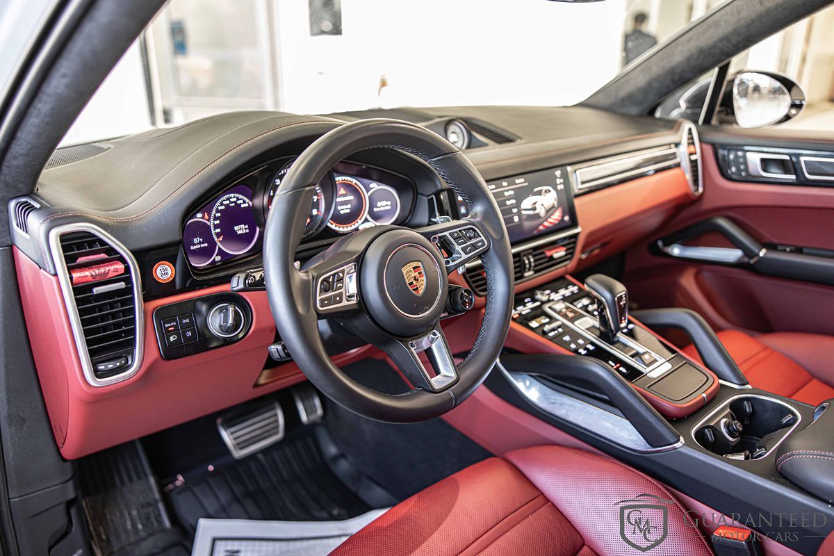 2023 Porsche Cayenne Coup Turbo - Photo 21