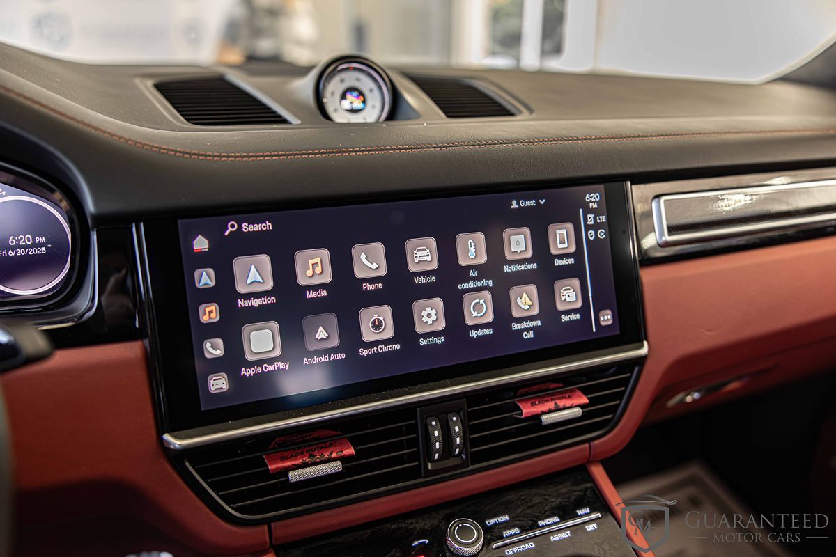 2023 Porsche Cayenne Coup Turbo - Photo 29