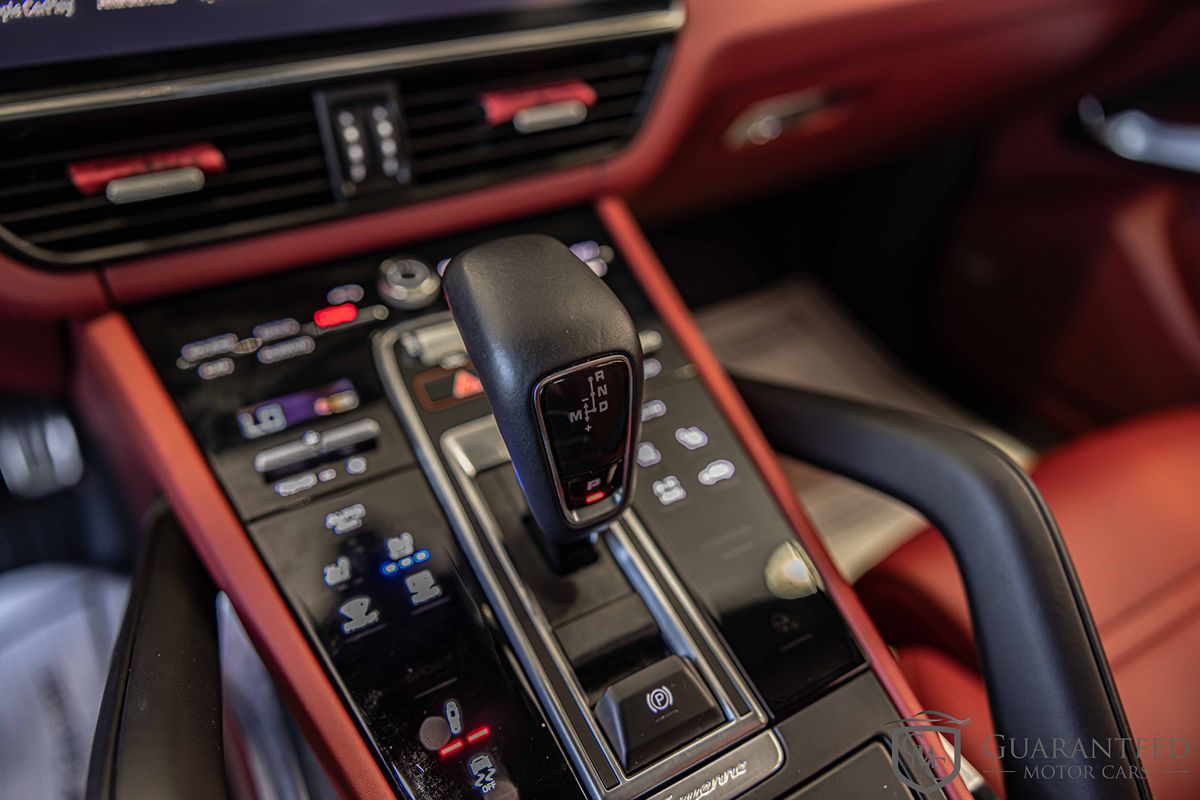 2023 Porsche Cayenne Coup Turbo - Photo 33