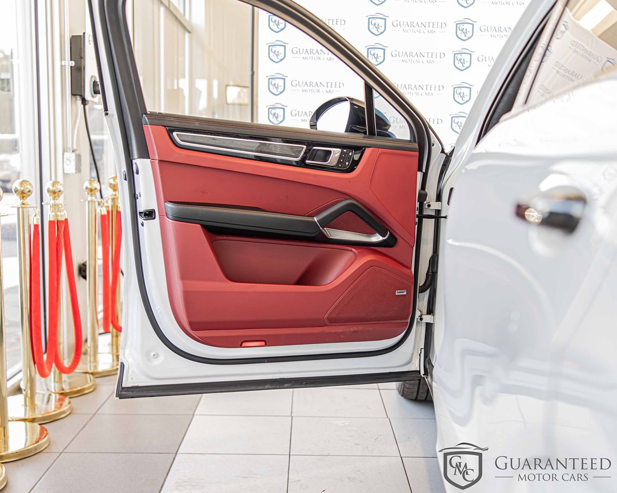 2023 PORSCHE CAYENNE - Image 34