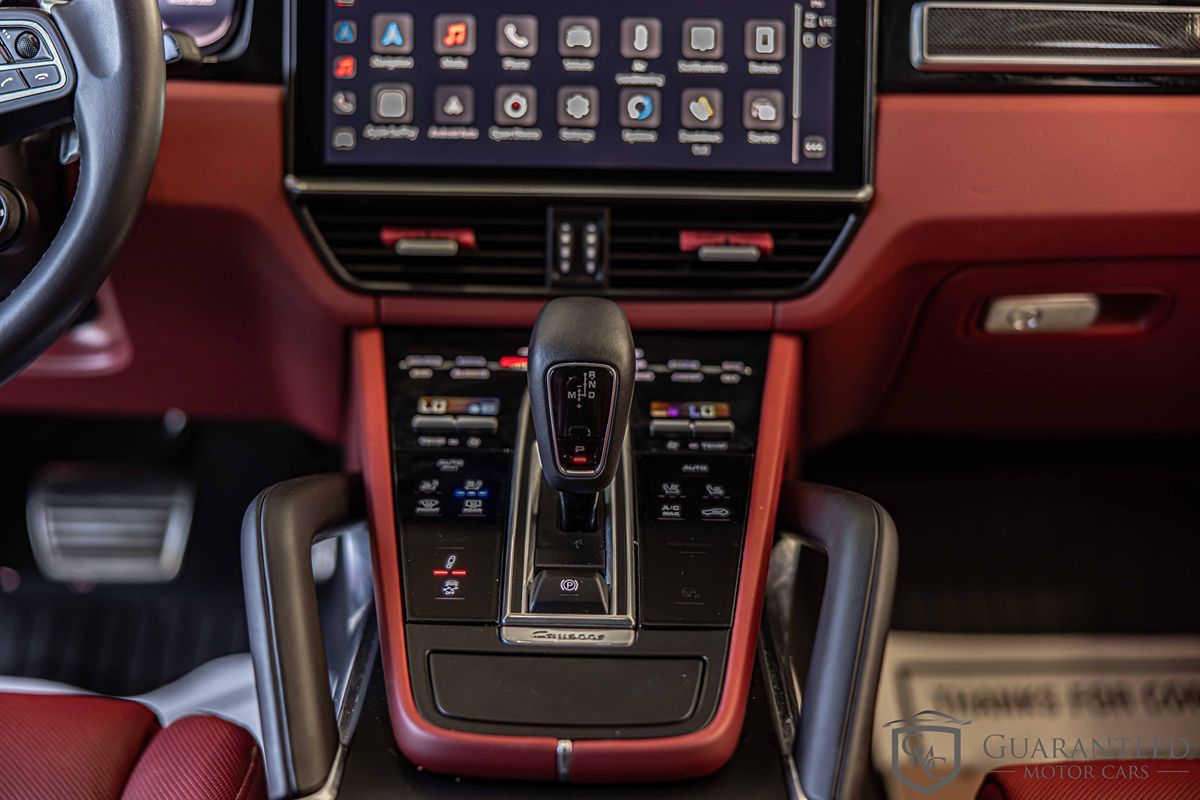 2023 Porsche Cayenne Coup Turbo - Photo 41