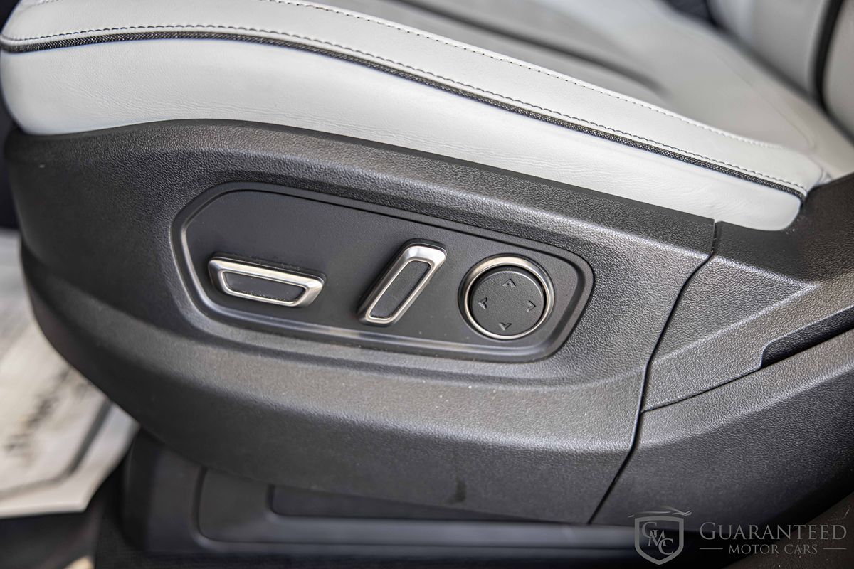 2024 Rivian R1S Adventure - Photo 24