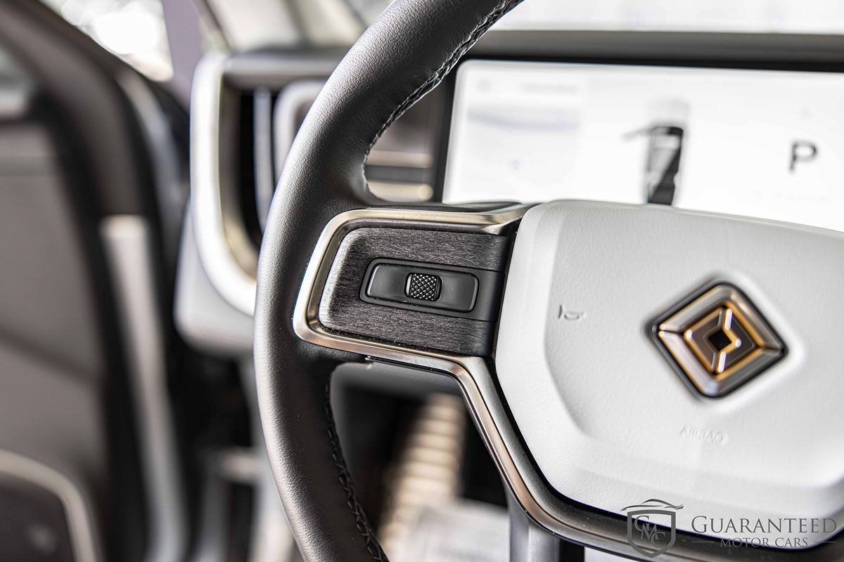 2024 Rivian R1S Adventure - Photo 26