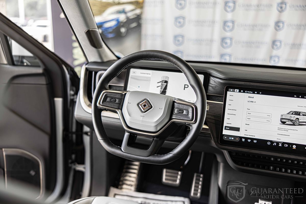 2024 Rivian R1S Adventure - Photo 38