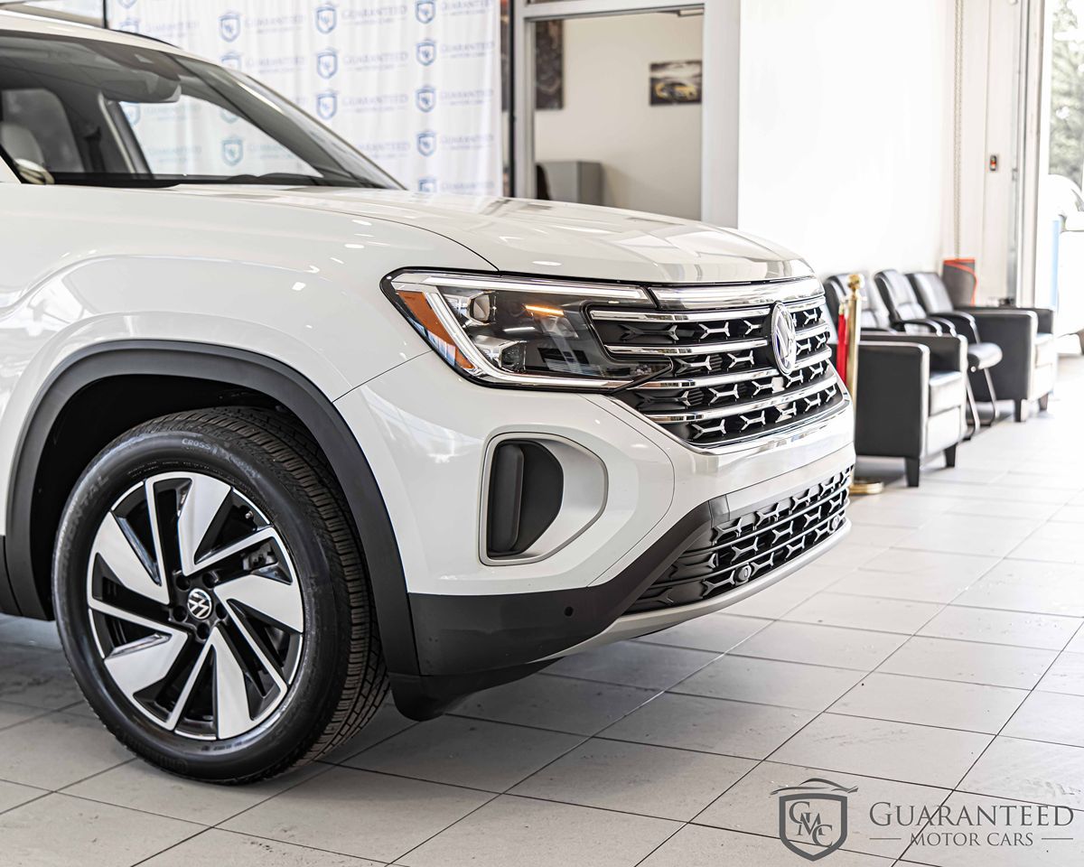 Sold 2024 Volkswagen Atlas 2.0T SE w/Technology in Lansing