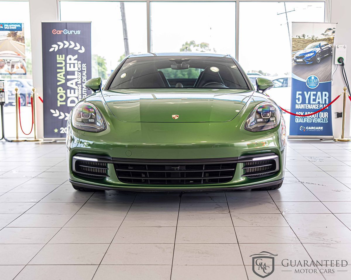 2019 Porsche Panamera 4 E-Hybrid photo 3