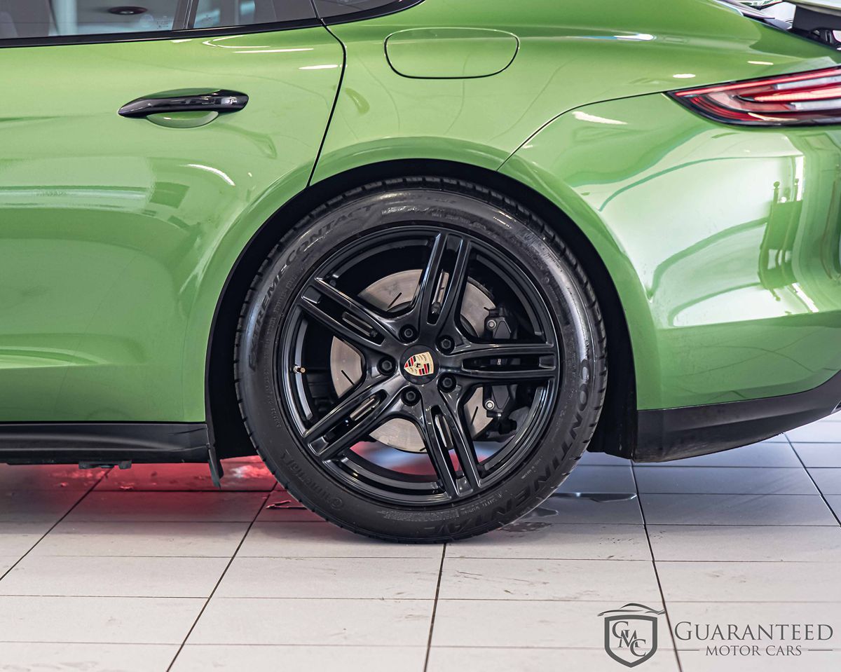 2019 Porsche Panamera 4 E-Hybrid photo 8