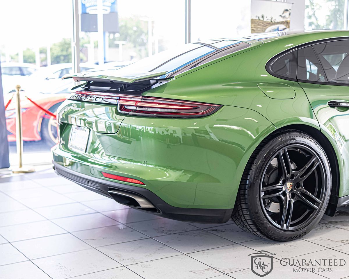 2019 Porsche Panamera 4 E-Hybrid photo 13