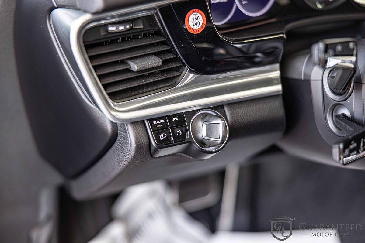 2019 Porsche Panamera 4 E-Hybrid photo 21
