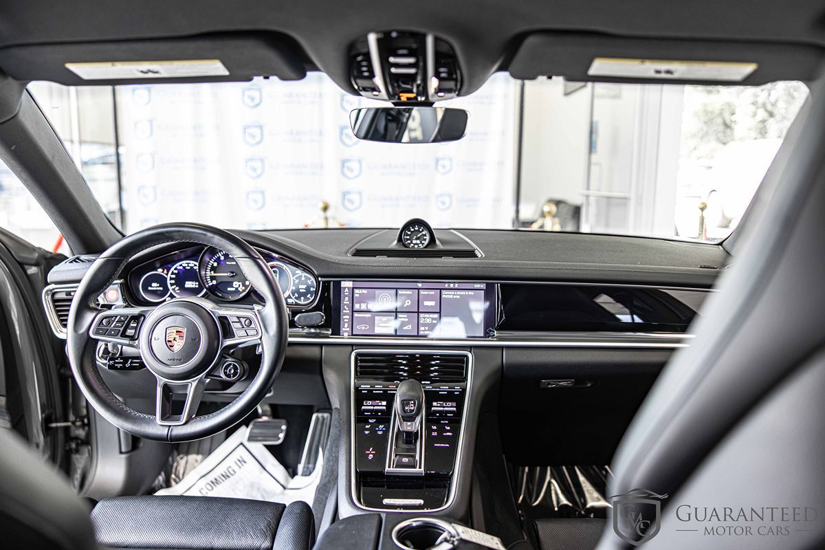 2019 Porsche Panamera 4 E-Hybrid photo 38