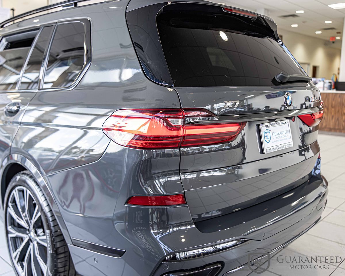 Sold 2021 BMW X7 M50i in Palos Hills