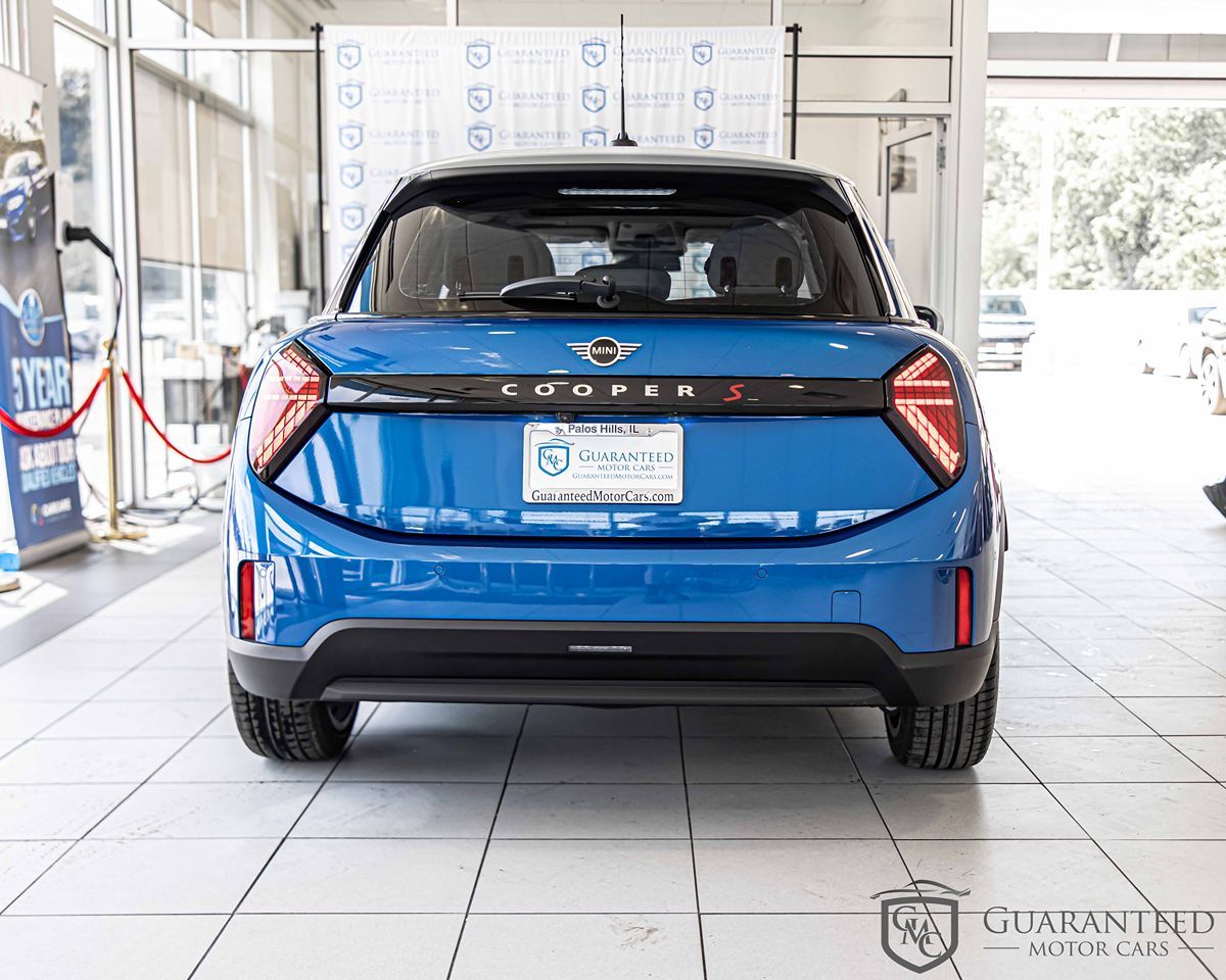 2025 MINI HARDTOP - Image 15