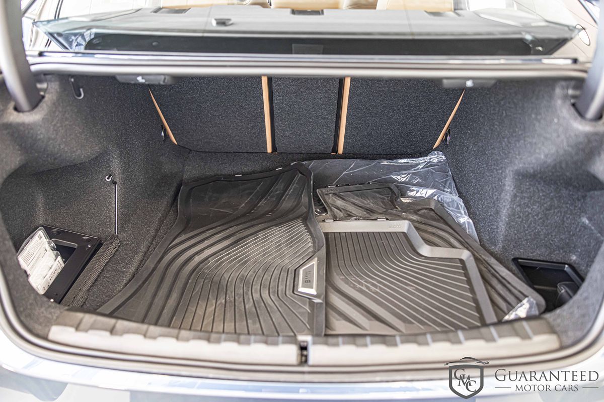 2025 BMW 330I - Image 19