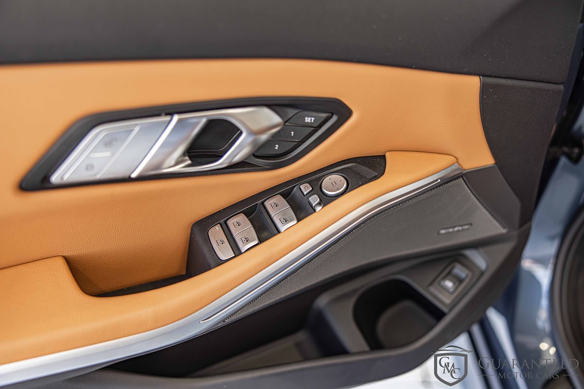 2025 BMW 3 Series 330i - Photo 31