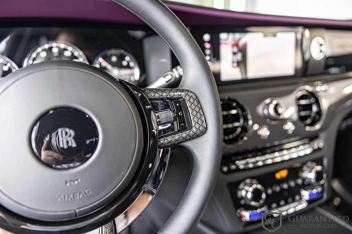 2024 Rolls Royce Ghost Black Badge photo 30