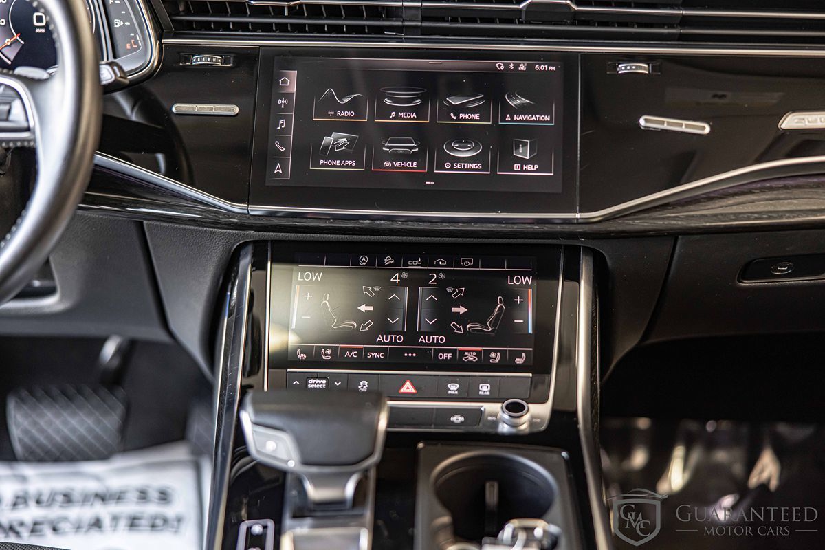 2019 AUDI Q8 - Image 41