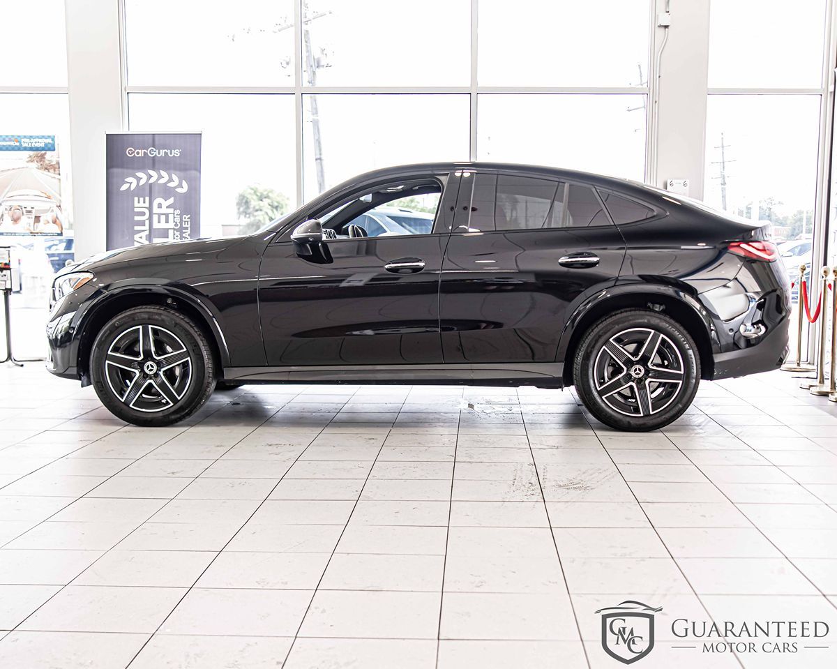 2024 Mercedes Benz GLC 300 AMG photo 6