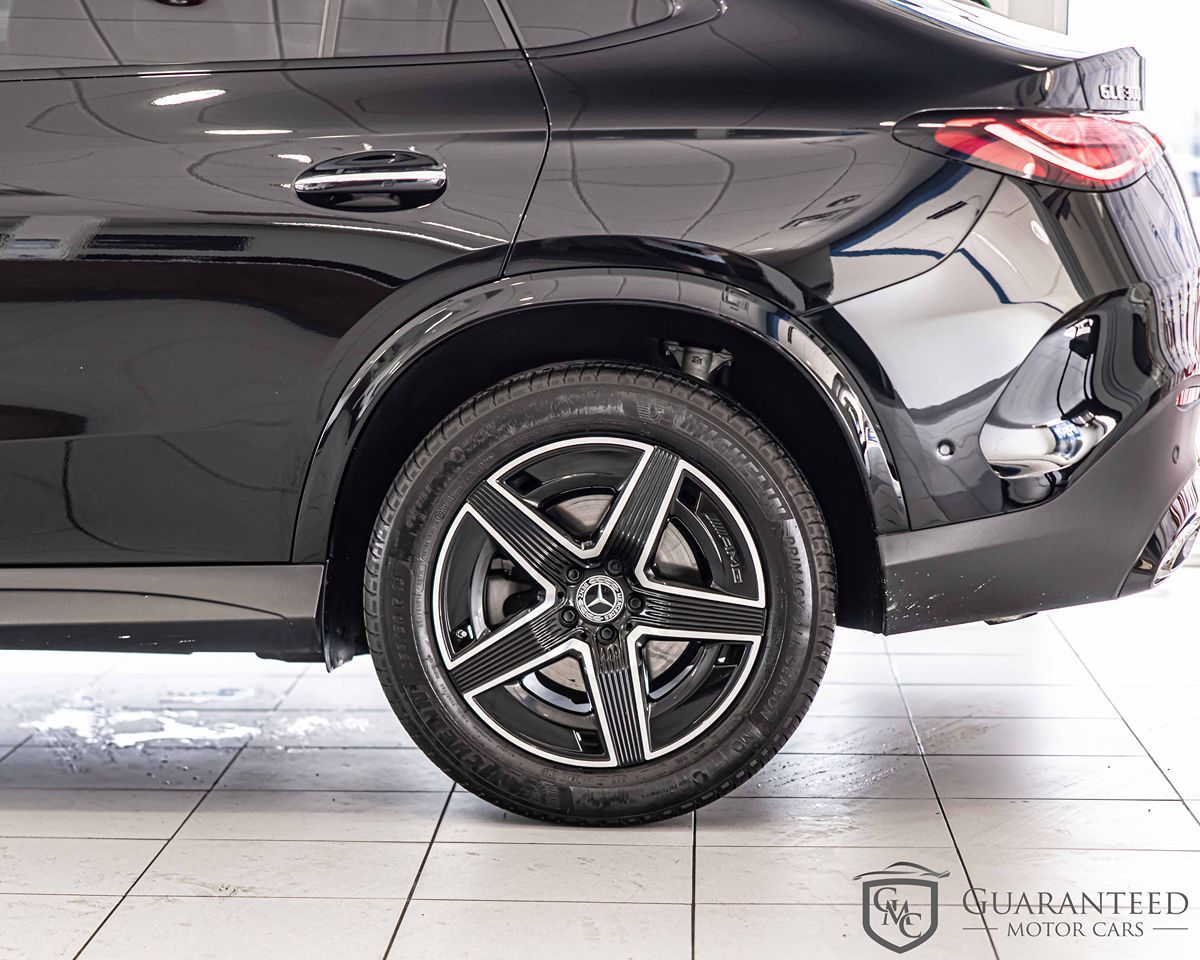 2024 Mercedes Benz GLC 300 AMG photo 7