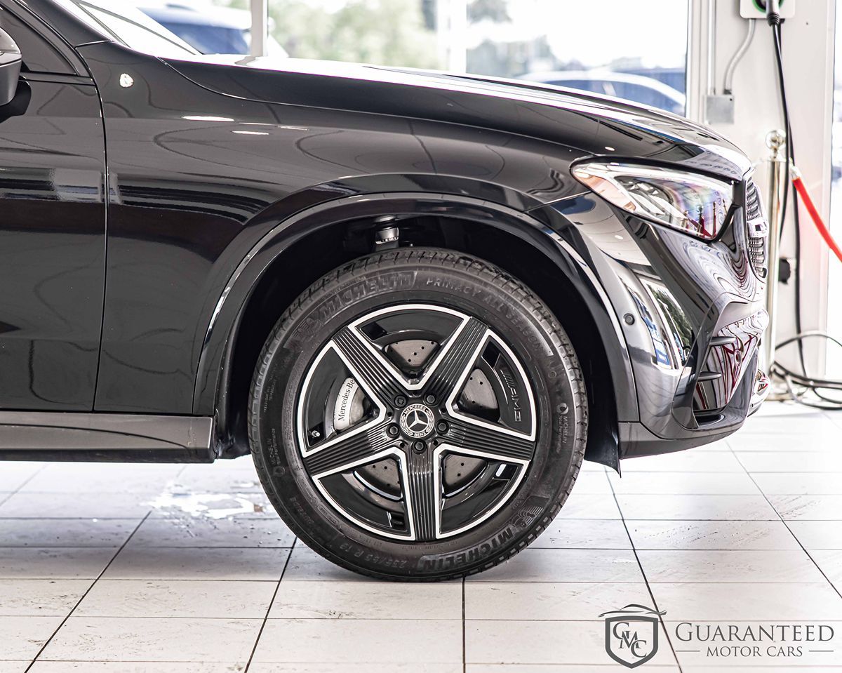 2024 Mercedes Benz GLC 300 AMG photo 10