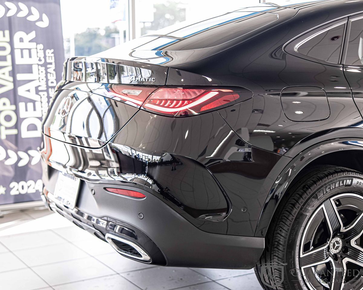 2024 Mercedes Benz GLC 300 AMG photo 12