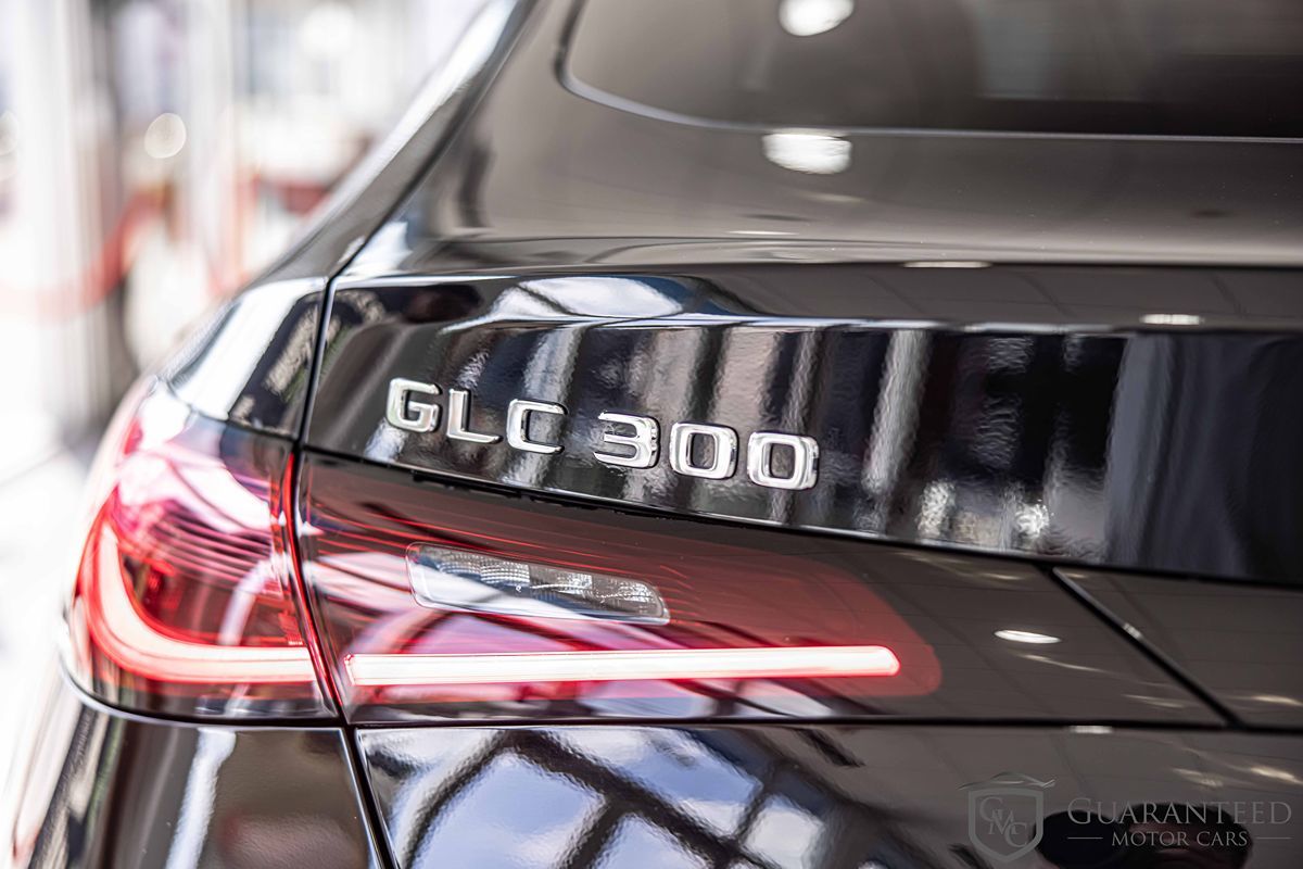 2024 Mercedes Benz GLC 300 AMG photo 15