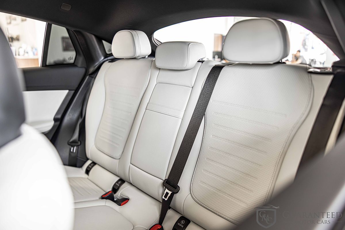 2024 Mercedes Benz GLC 300 AMG photo 27